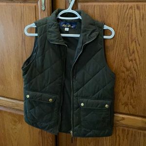 Light puffer vest